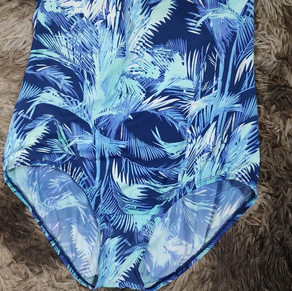 Jantzen Classics Blue Tropical Halter One Piece 8 - Picture 3 of 11